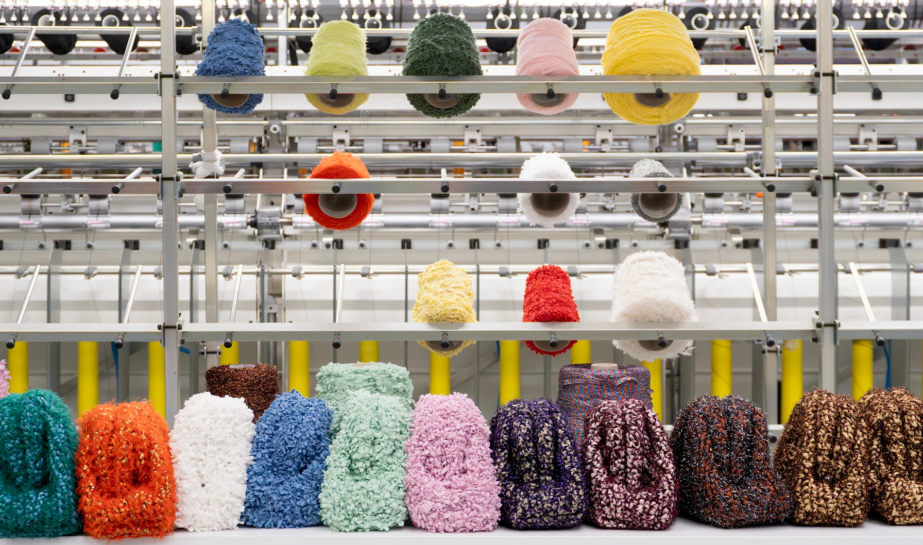 <? altImg($page->images_bg) ?>