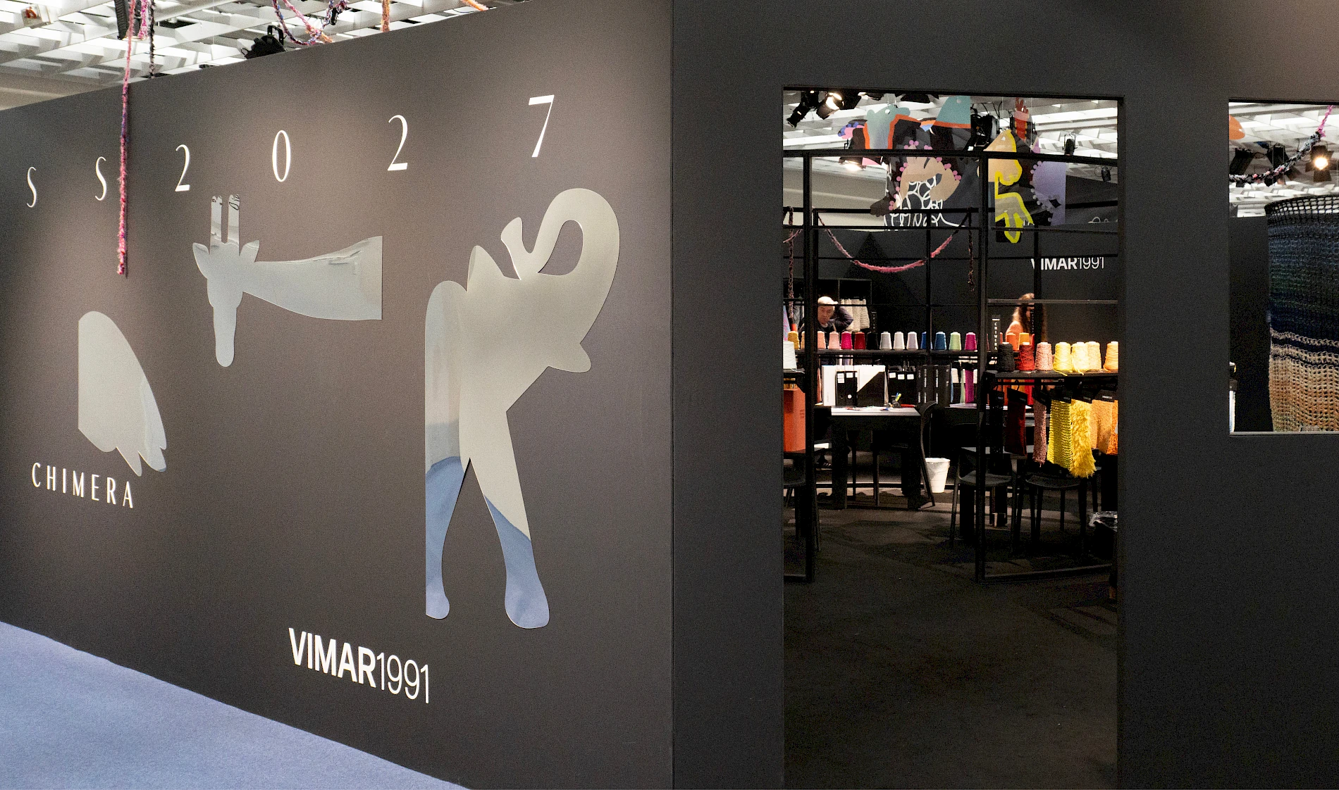 <? altImg($page->images_bg) ?>